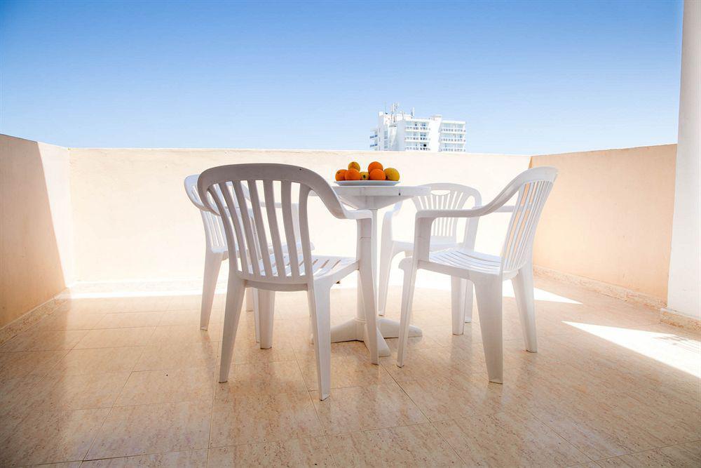 Apartamentos Blue Star (Adults Only) San Antonio  Exterior photo